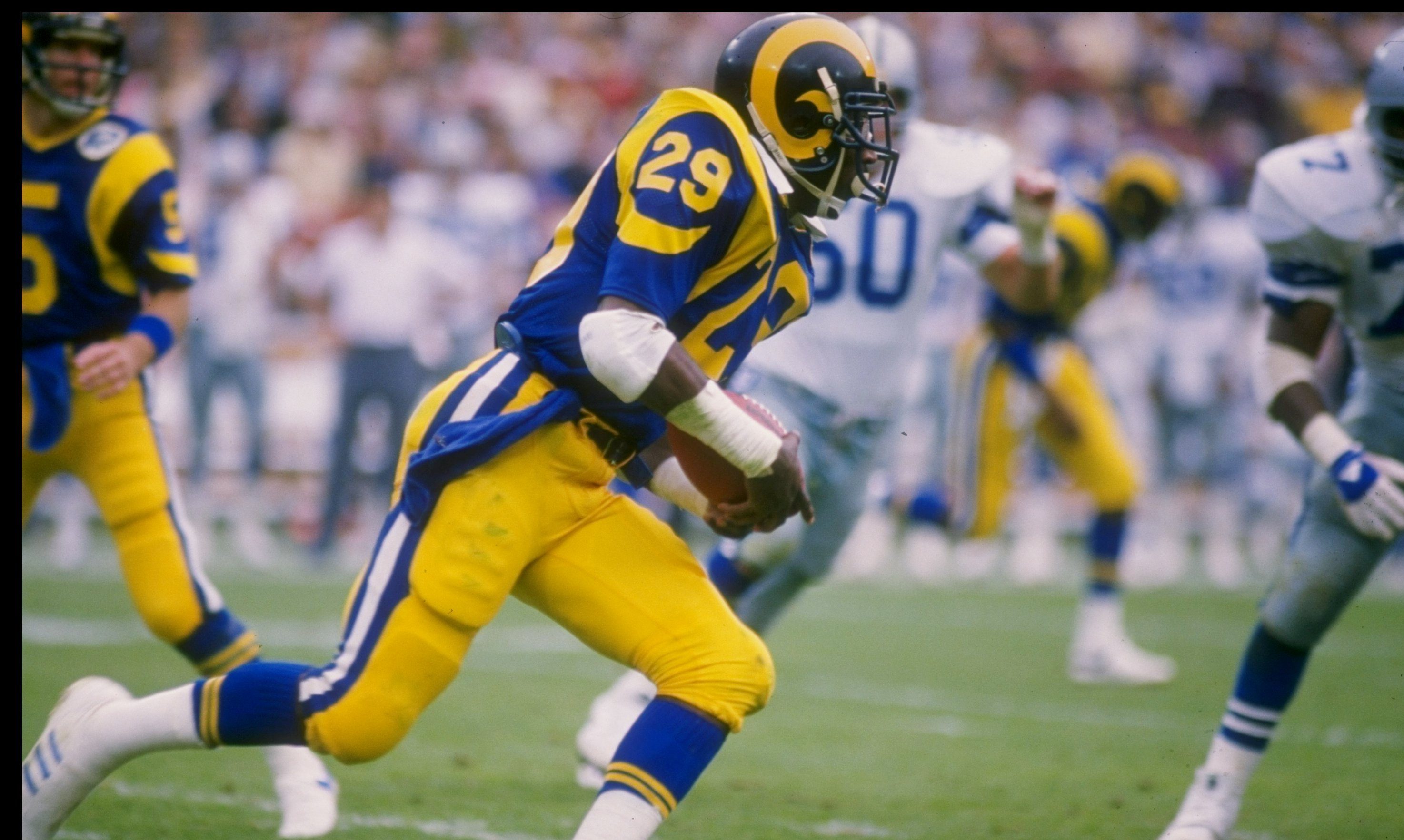 Kurt Warner, Orlando Pace, Isaac Bruce and Marshall Faulk pose during  News Photo - Getty Images