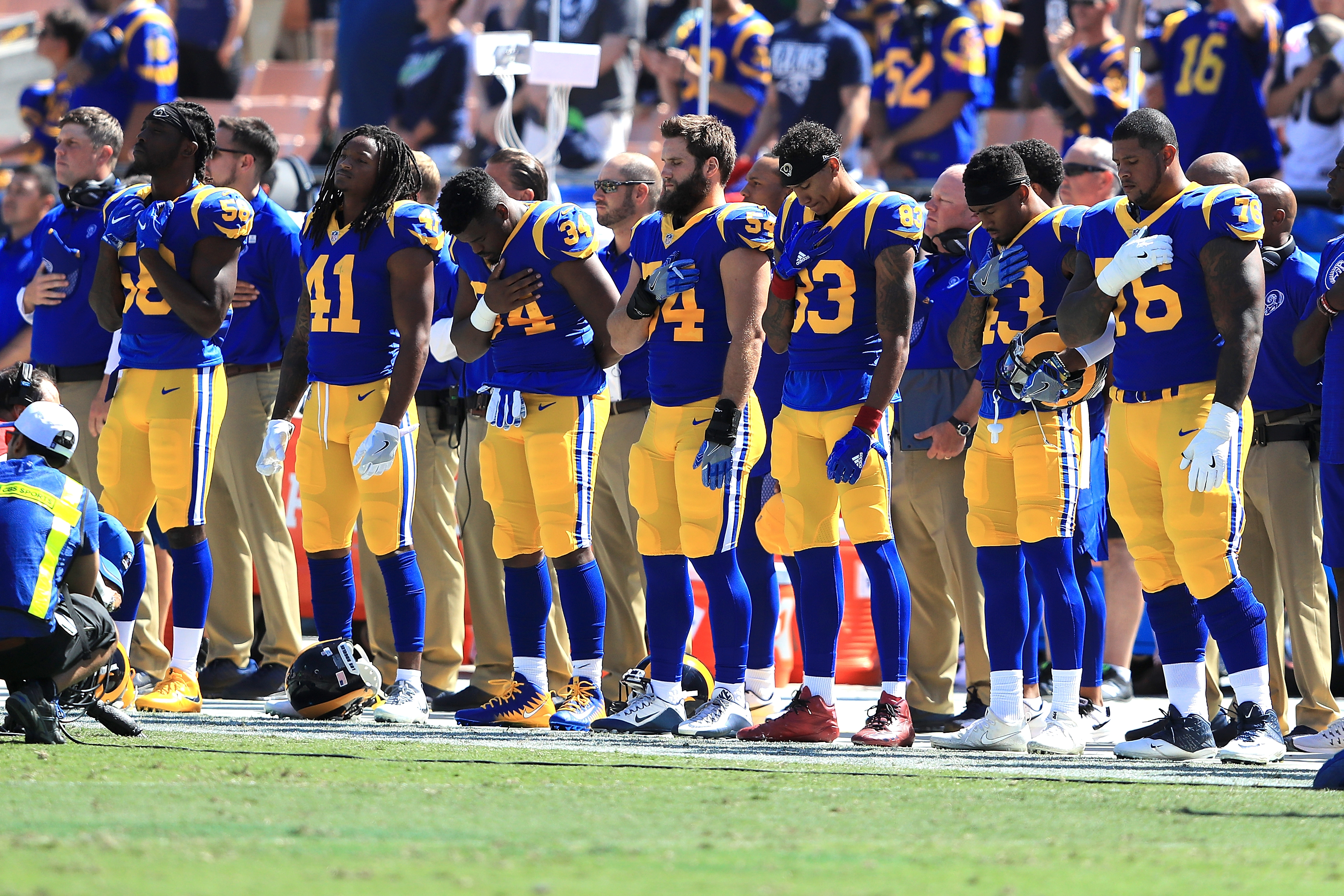 Rams haven't planned anthem protest, but players respect the movement