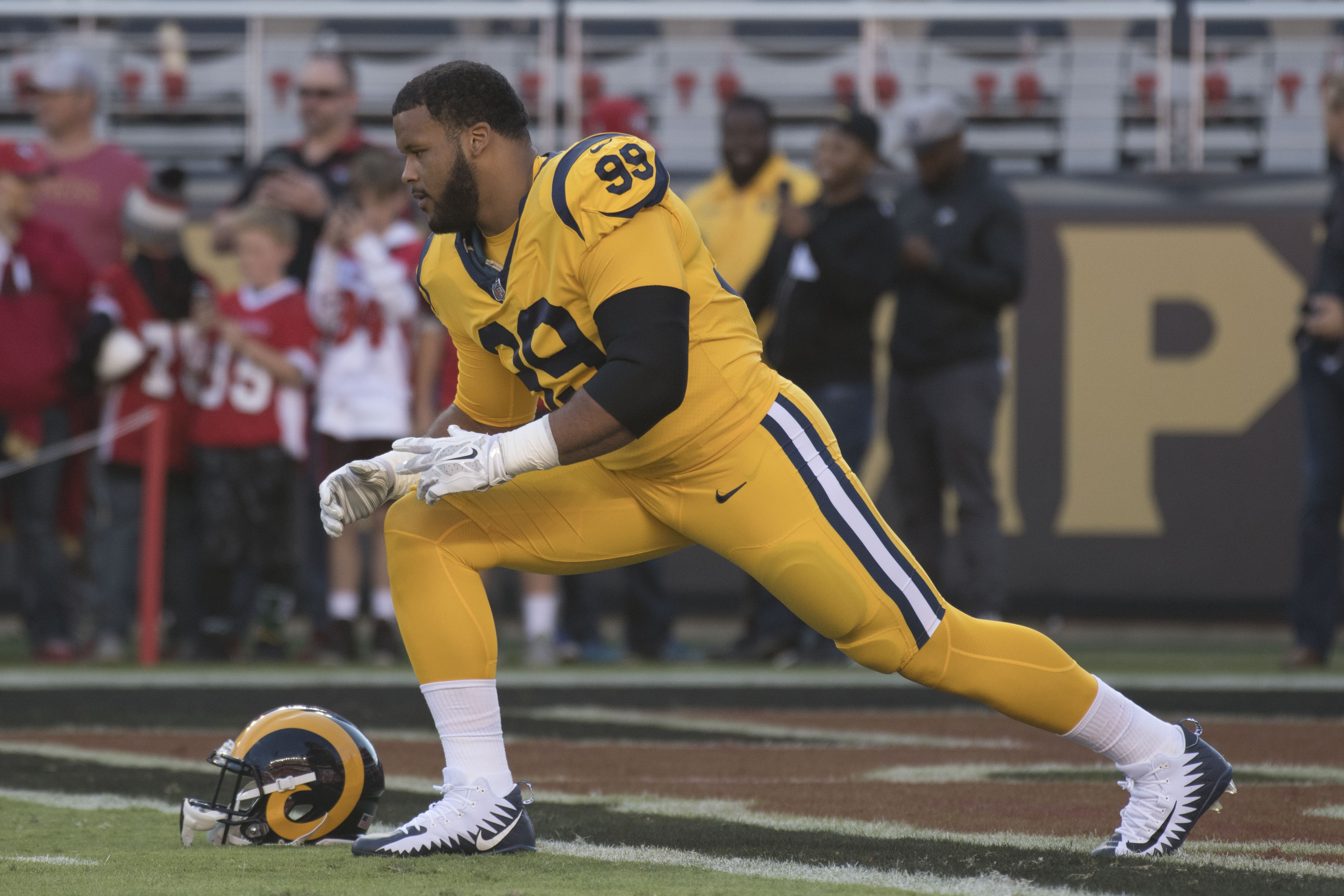 Comparing Aaron Donald’s Deal To Other Massive Contracts For Defenders