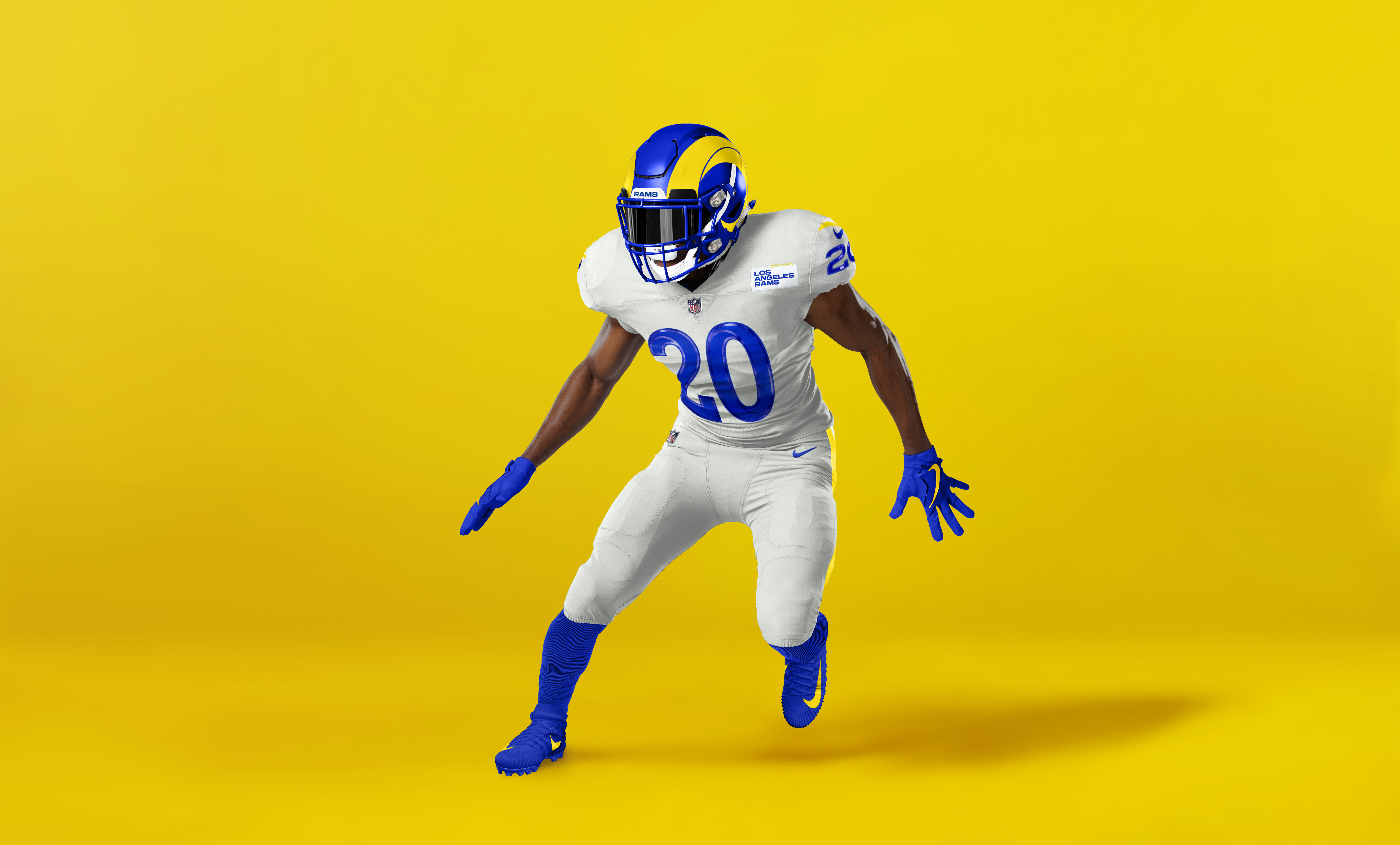 Rams don't plan to mix and match royal and 'bone' uniforms in 2020