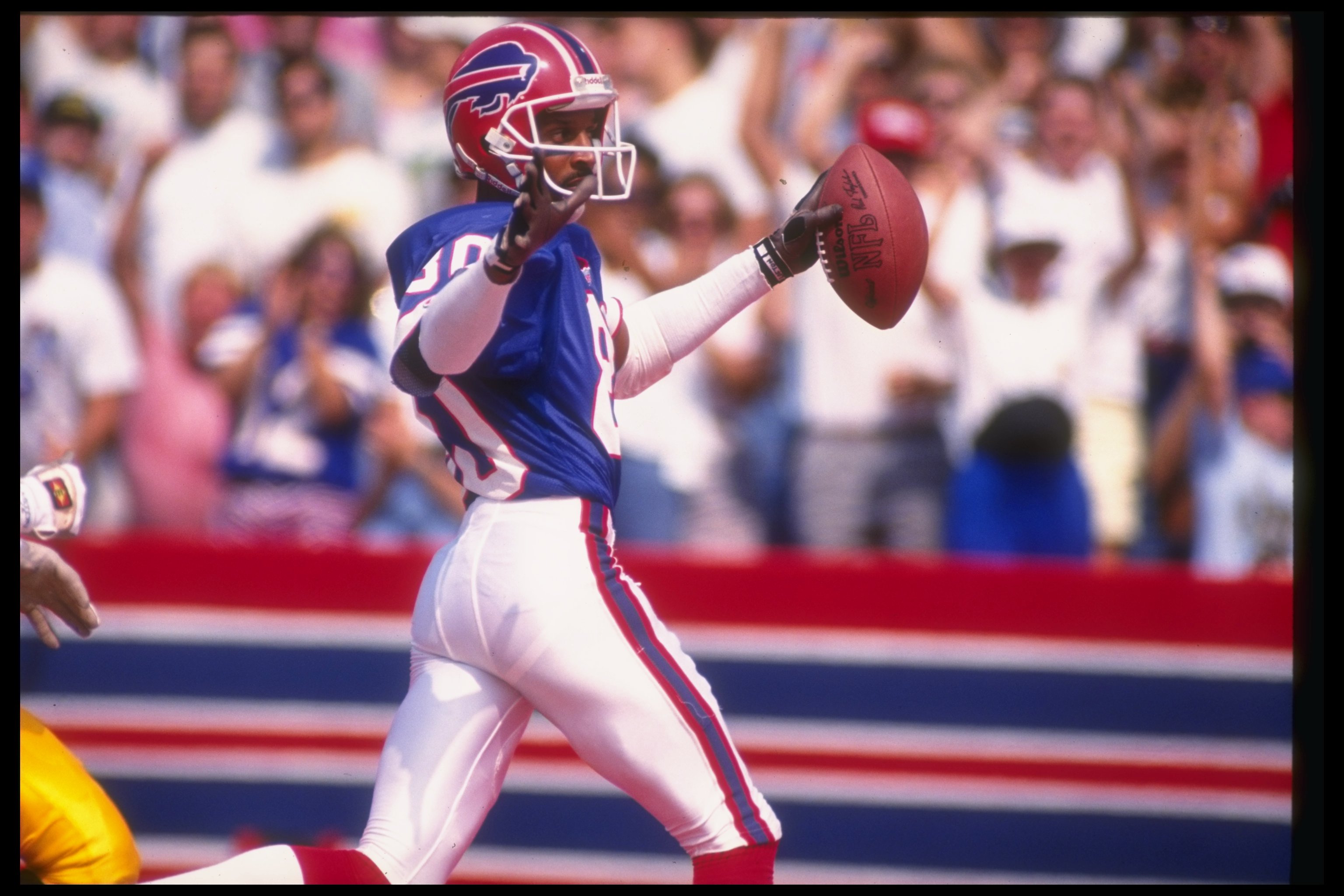 Ranking the Top 5 Buffalo Bills free agent signings of all-time