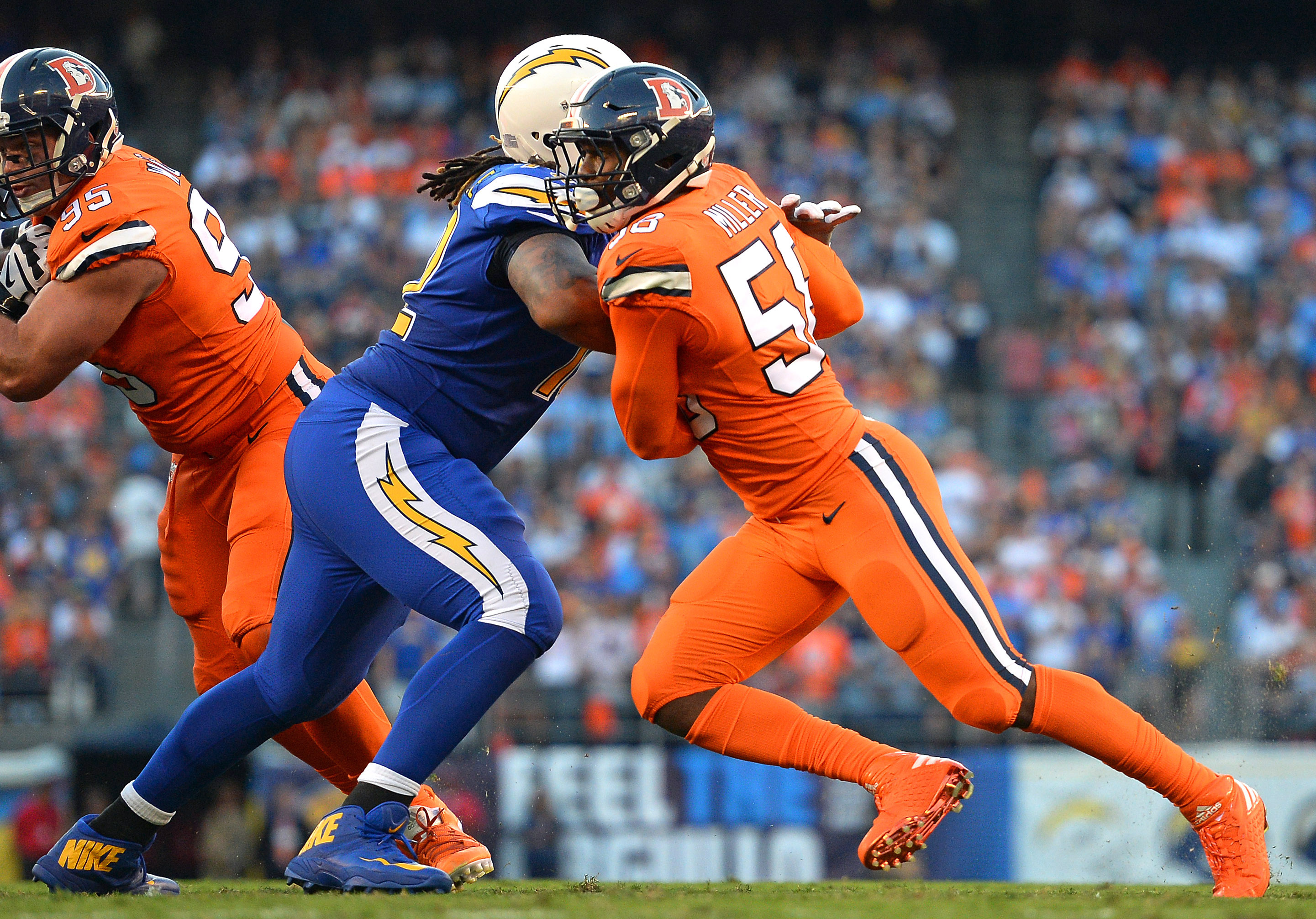 Studs, duds from Broncos' Week 6 loss to Chargers