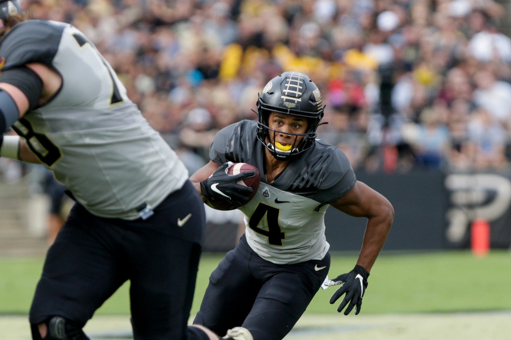 Rondale Moore receives U.S. Army All-American jersey