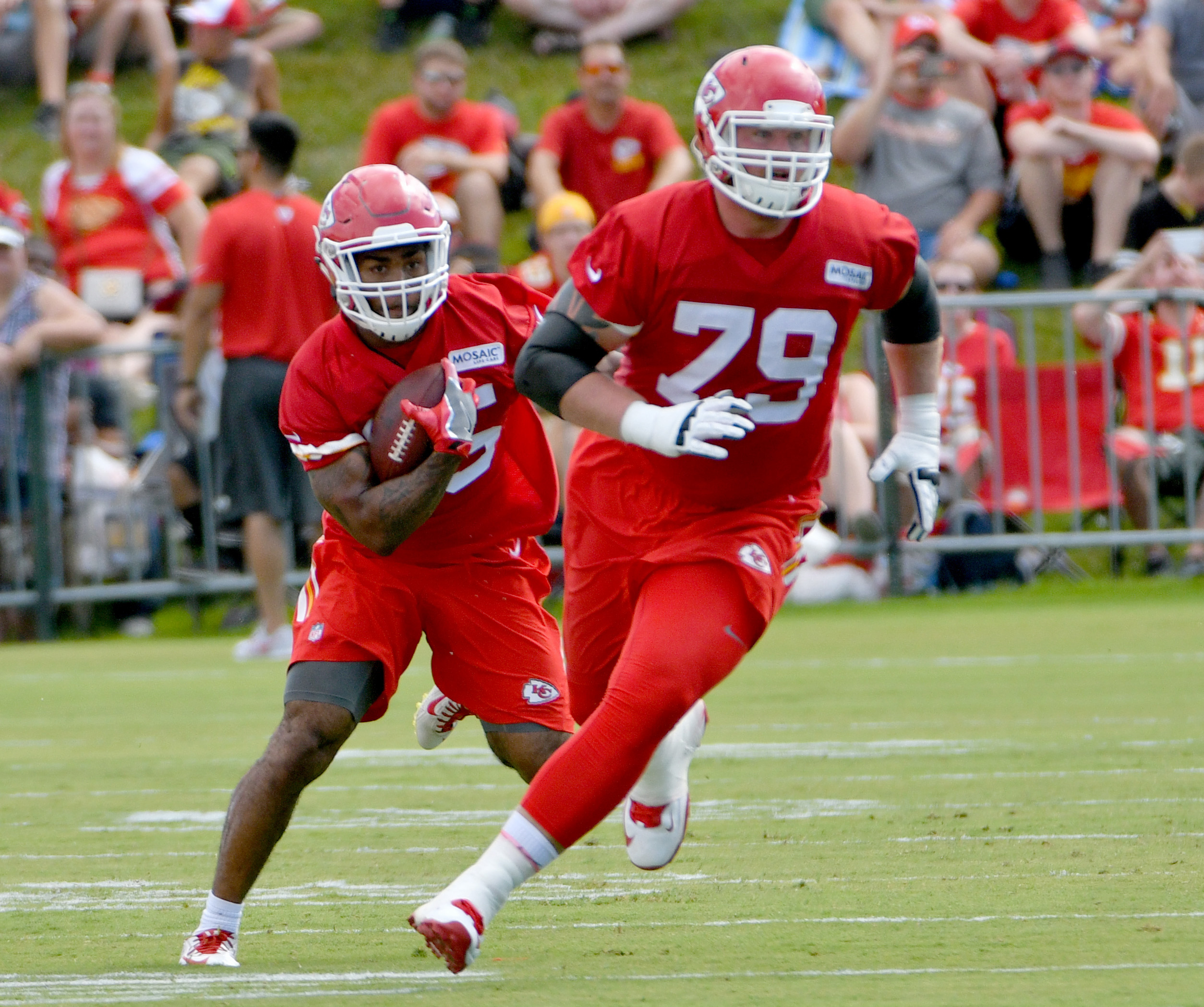 Chiefs 2017 positional preview: Offensive line