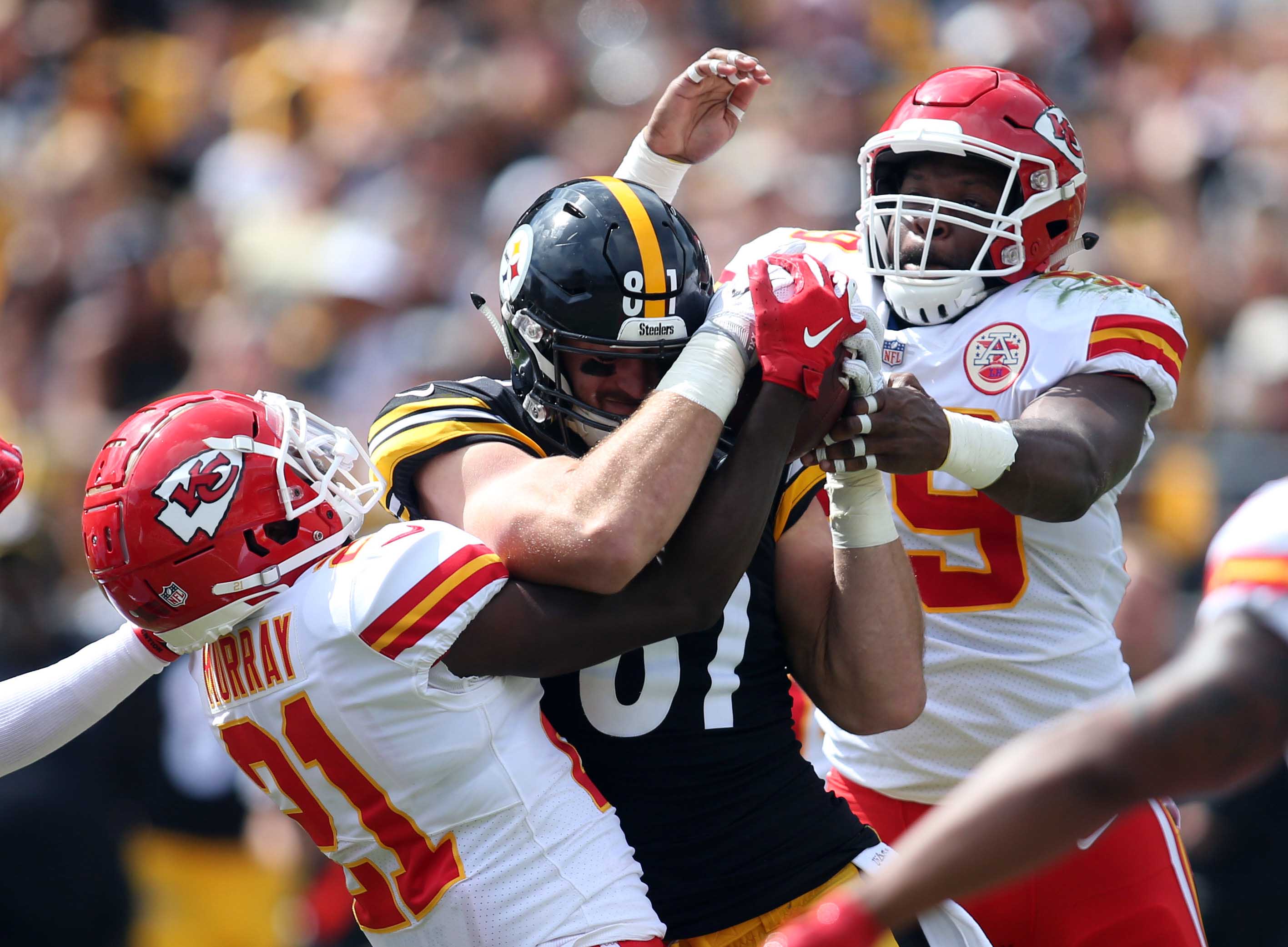 Best Photos From Chiefs Week 2 Victory Over Steelers | Chiefs Wire