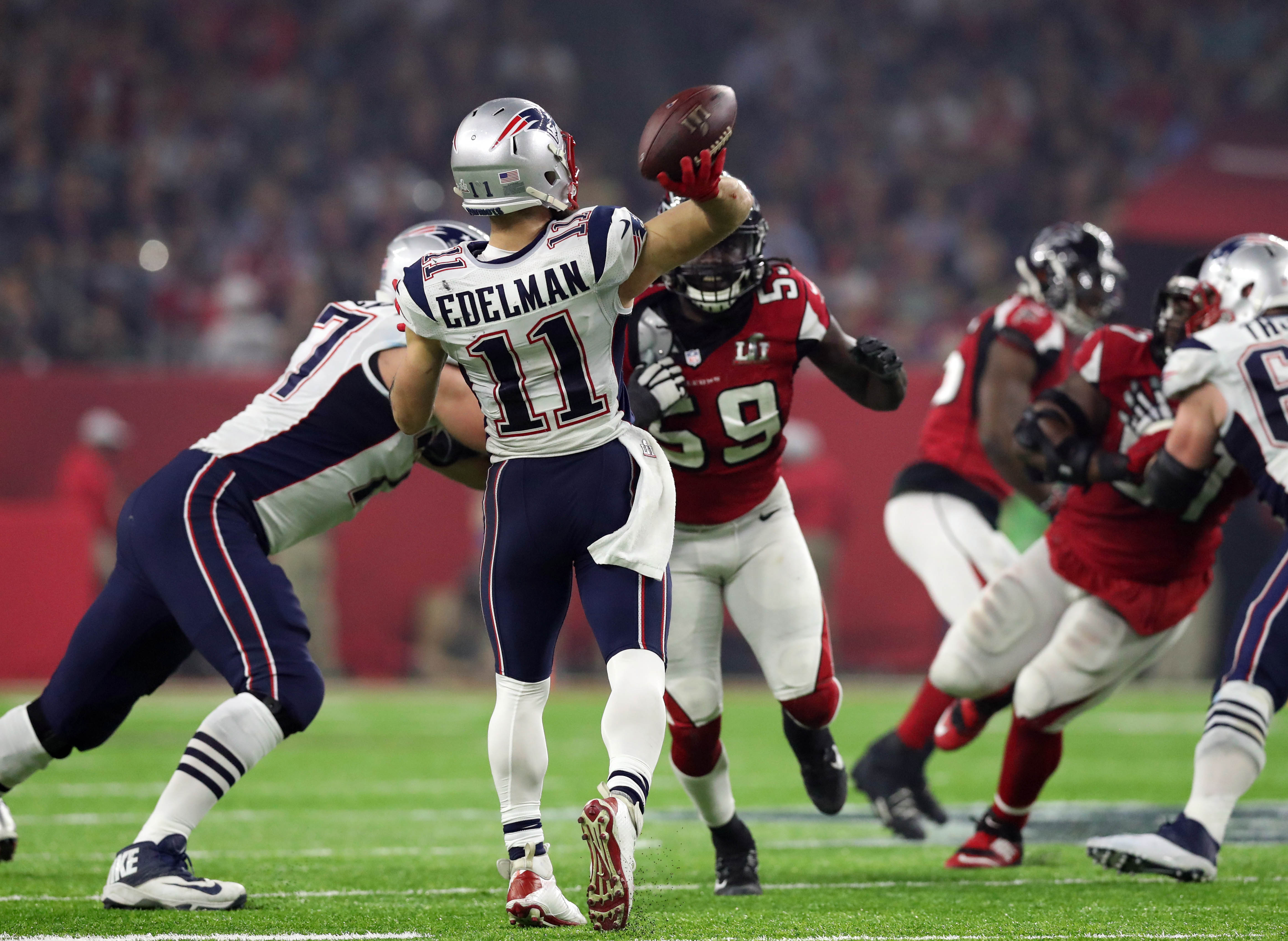 WR Julian Edelman Quiets Buccaneers/Tom Brady Connection, Says