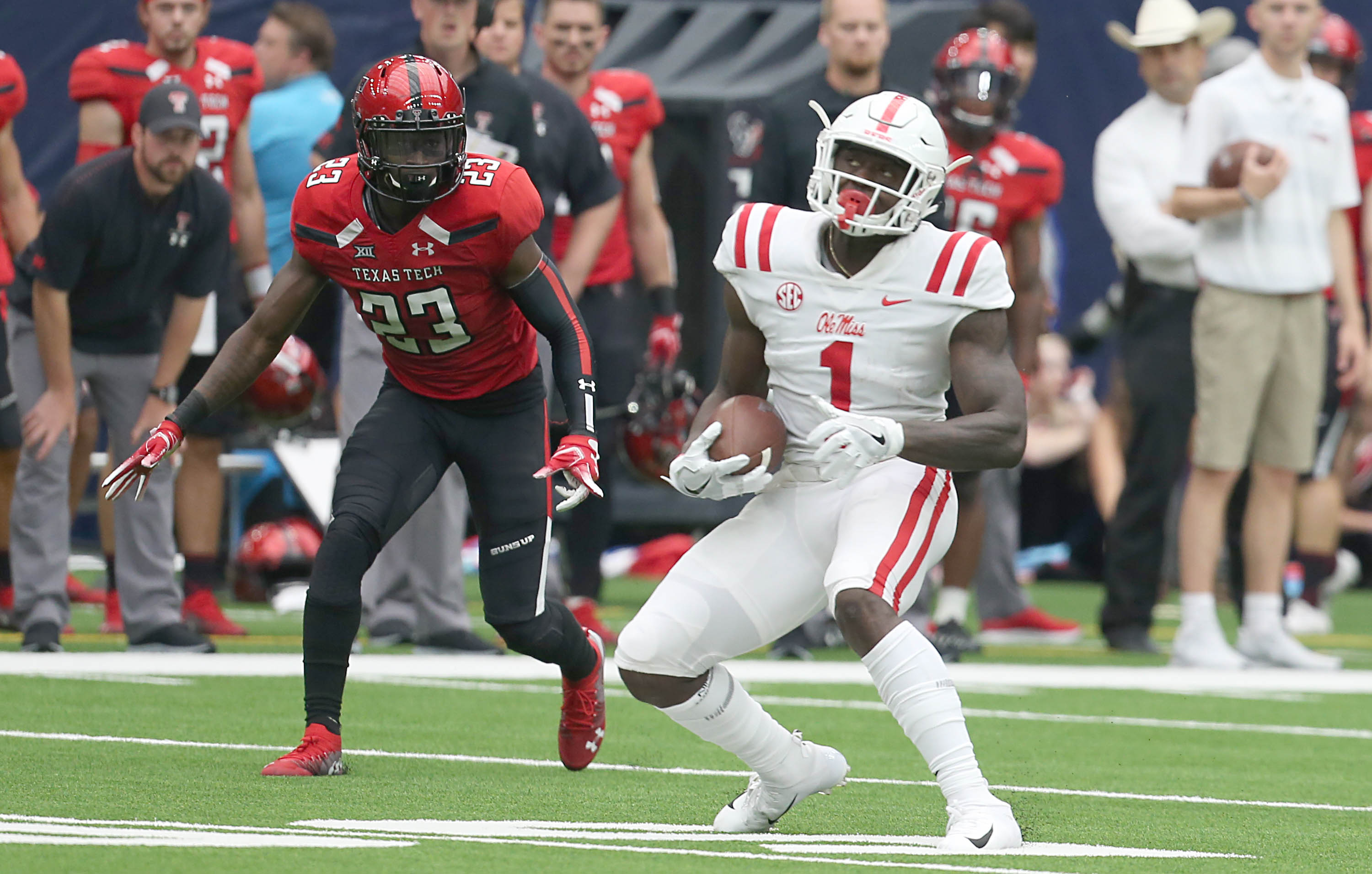 A.J. Brown college: Inside the stacked 2018 Ole Miss roster