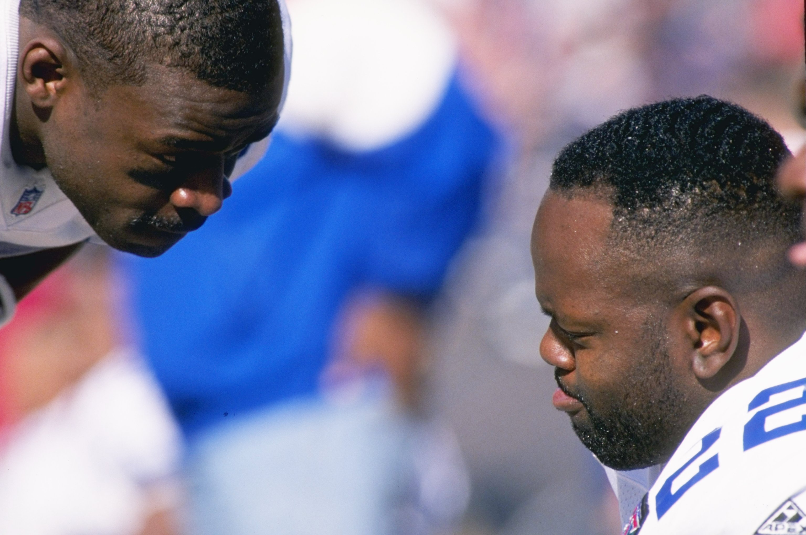 Football star Emmitt Smith wants Miami to get a haircut, in style