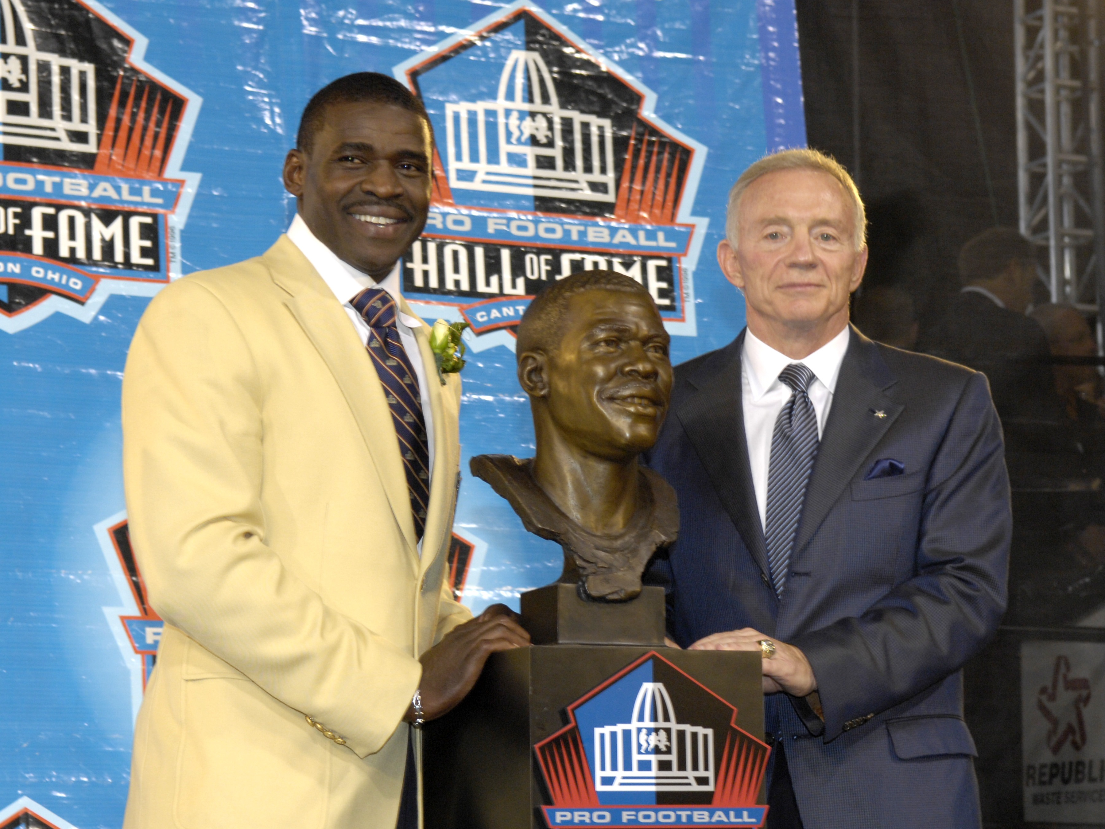 Cowboys' Michael Irvin opens up to Joe Buck on infamous 'White House'