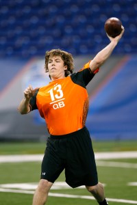 INDIANAPOLIS, IN - FEBRUARY 26: Quarterback Kellen Moore of Boise State throws a pass during the 2012 NFL Combine at Lucas Oil Stadium on February 26, 2012 in Indianapolis, Indiana. (Photo by Joe Robbins/Getty Images)