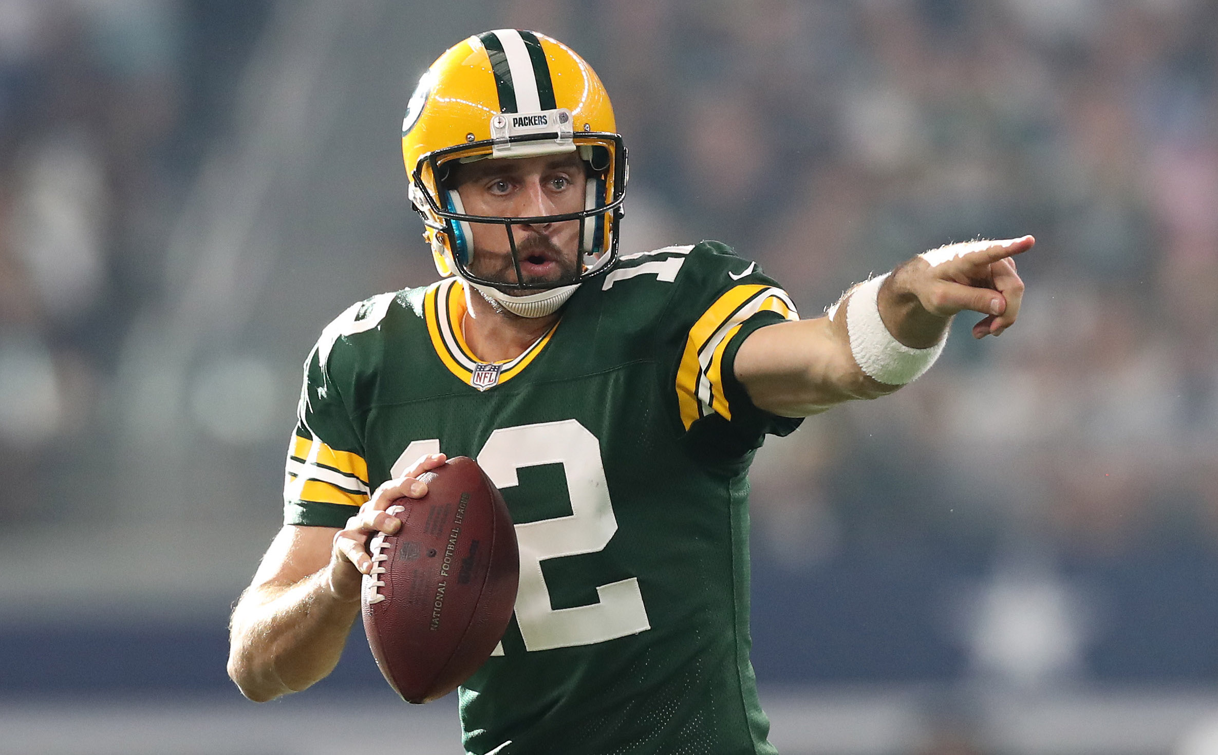 Aaron Rodgers among 20 possibilities to be Cowboys QB by 2022