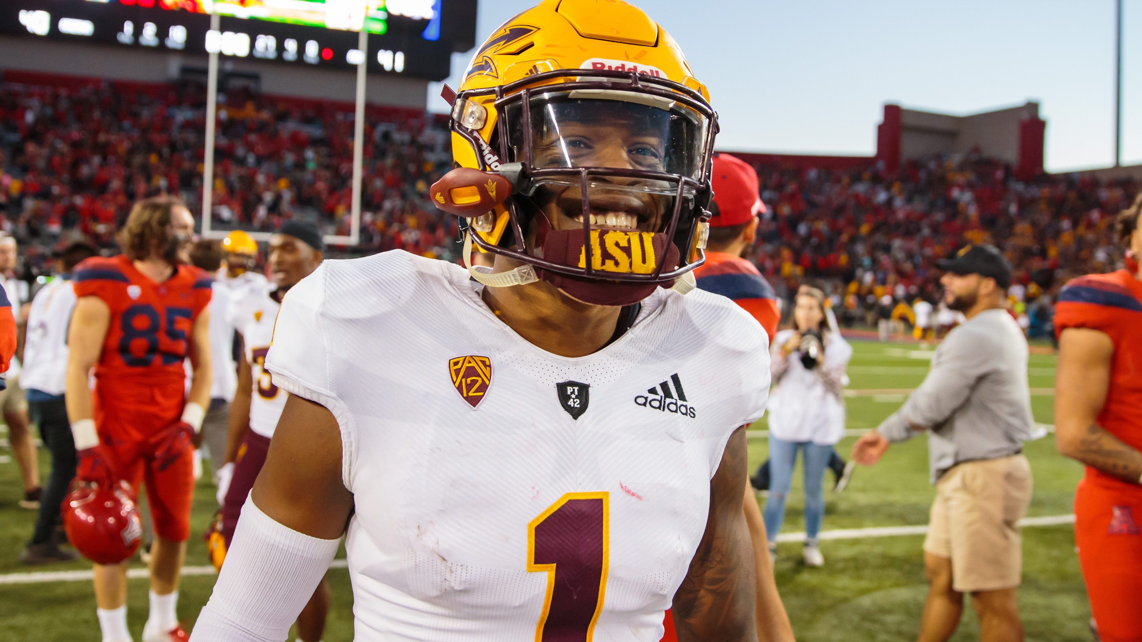 Vikings sign wide receiver N'Keal Harry, another first-round draft