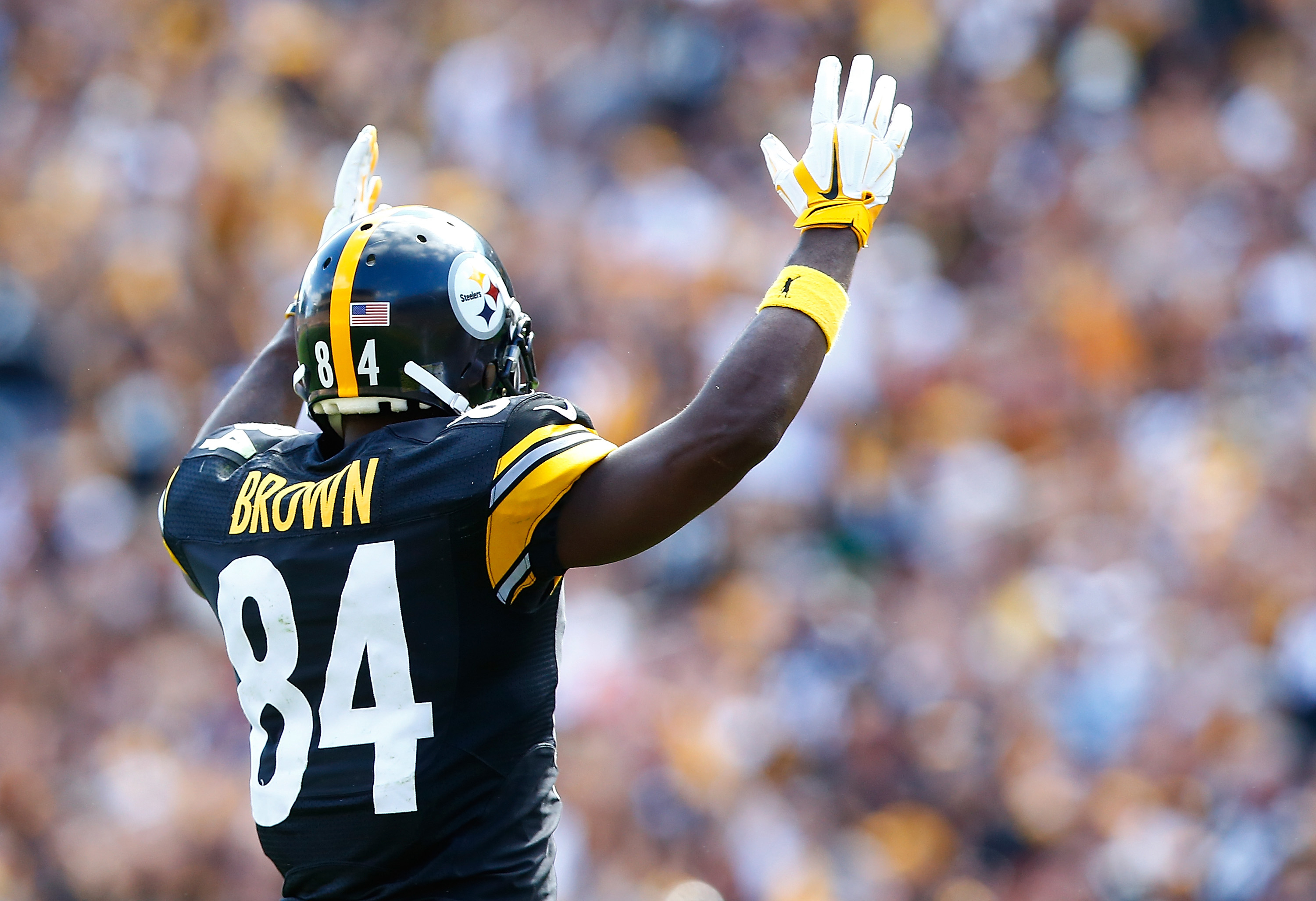 Is Antonio Brown's 5-catch, 50-yard streak meaningless?