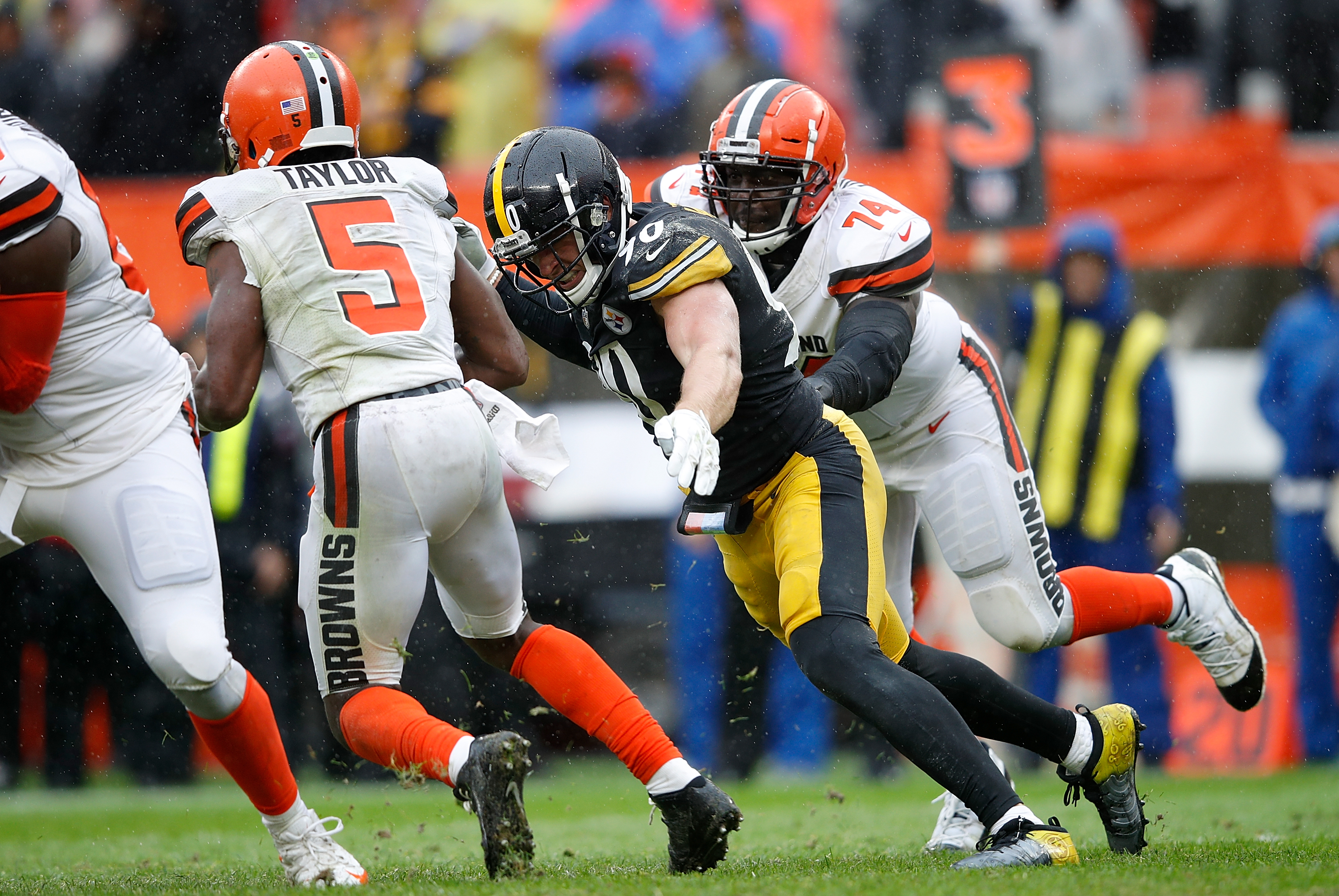 Getty Images - T.J. Watt #90 of the Pittsburgh Steelers