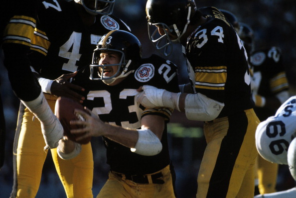 76 Pittsburgh Steelers Merril Hoge Photos & High Res Pictures - Getty Images