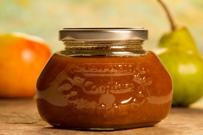 Tangy-sweet apples and ripe orchard pears are slow-simmered until thick and bubbling-hot. Flavored with apple cider, brown sugar, cinnamon, nutmeg and cloves, this easy-to-prepare sauce is amazing.