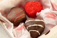 Make your own special chocolate box with these mini cakes dipped in chocolate and dressed up any way you like! Even if you aren’t doing Valentine’s Day on a budget, you’ll make your Valentine feel special with something handmade from the heart.