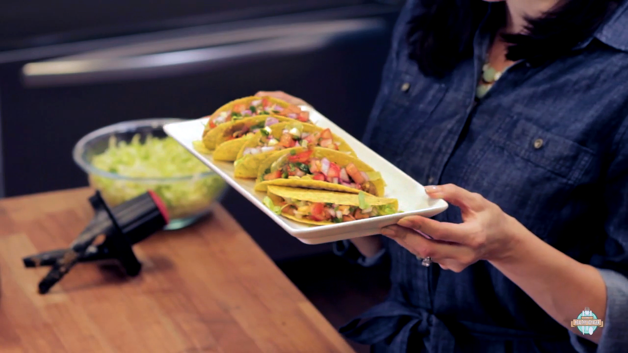 In this delicious demonstration, Carolyn Scott is joined by Kathy Patalsky to make these Raw Vegan Walnut Tacos with Fresh Pico de Gallo Salsa! These tacos are easy to make, with no heat required, and completely customizable.