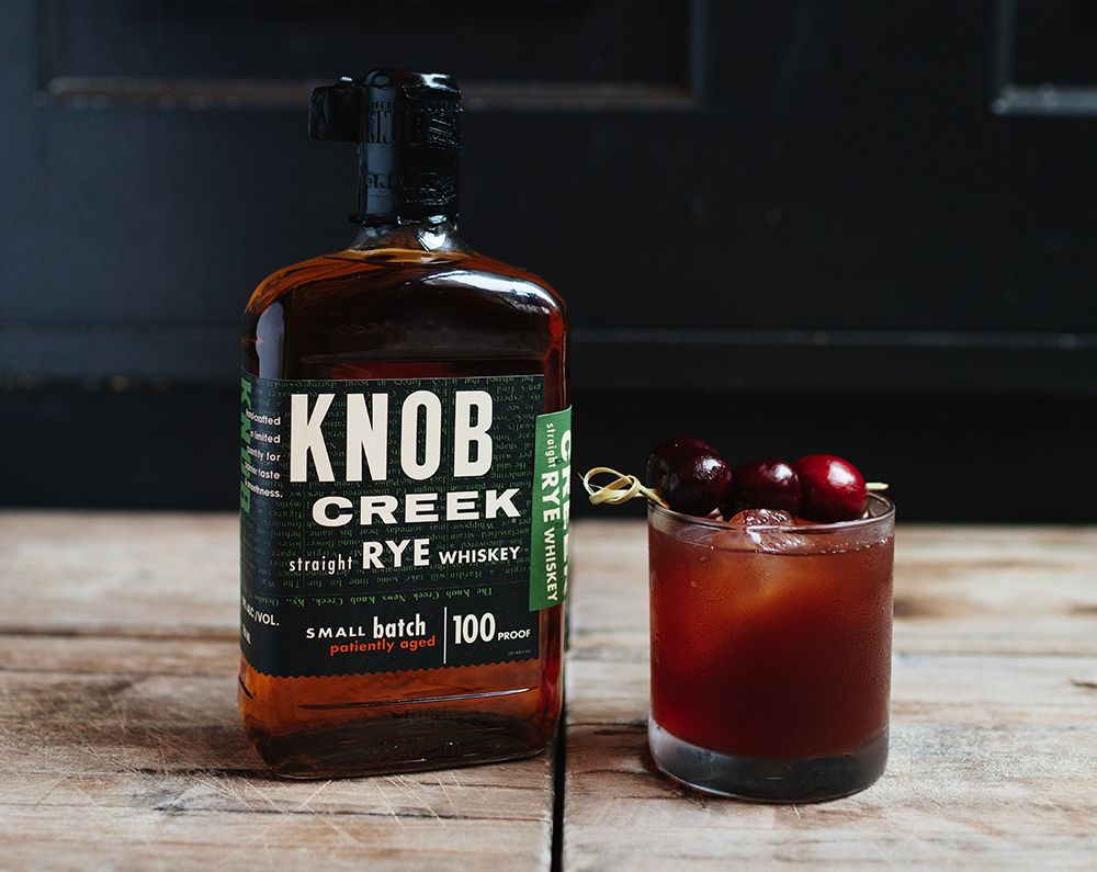The Knob Creek Maine Event is perfect for Super Bowl, made with Knob Creek Rye Whiskey. 