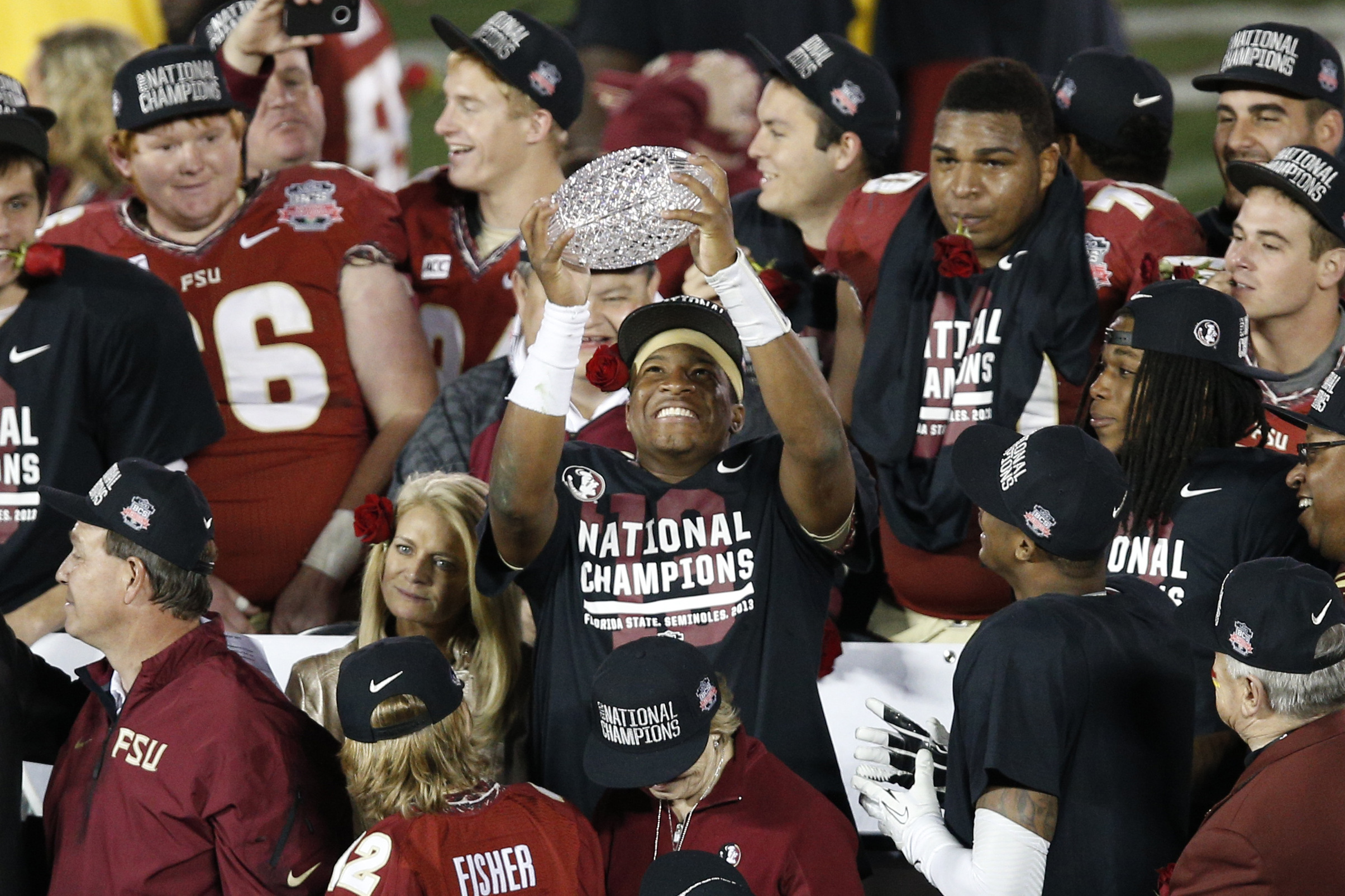 Florida State celebrated in the Rose Bowl after winning last year's national championship. (Kelvin Kuo, USA TODAY Sports)