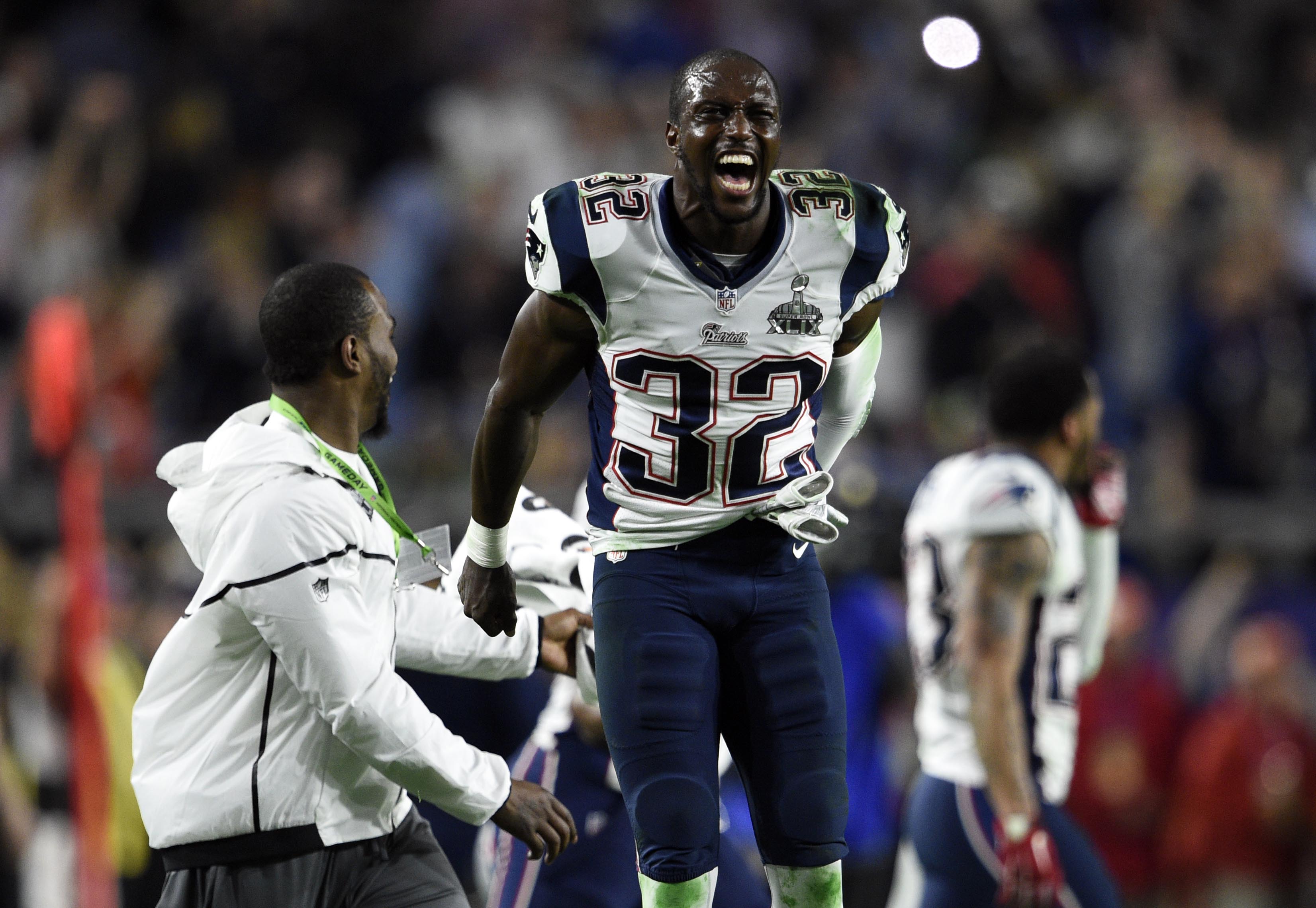 Devin McCourty is one of several key players returning to the Patriots, but New England's defense still has holes. (Kyle Terada, USA TODAY Sports)