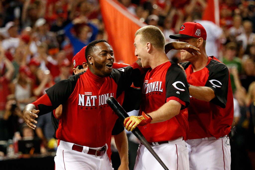 Reds' Todd Frazier wins All-Star Derby in home park