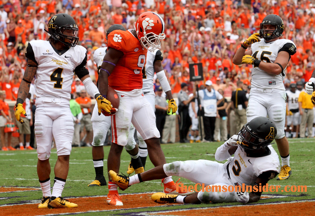 Game Day Blog: Clemson Dominates Mountaineers | The Clemson Insider