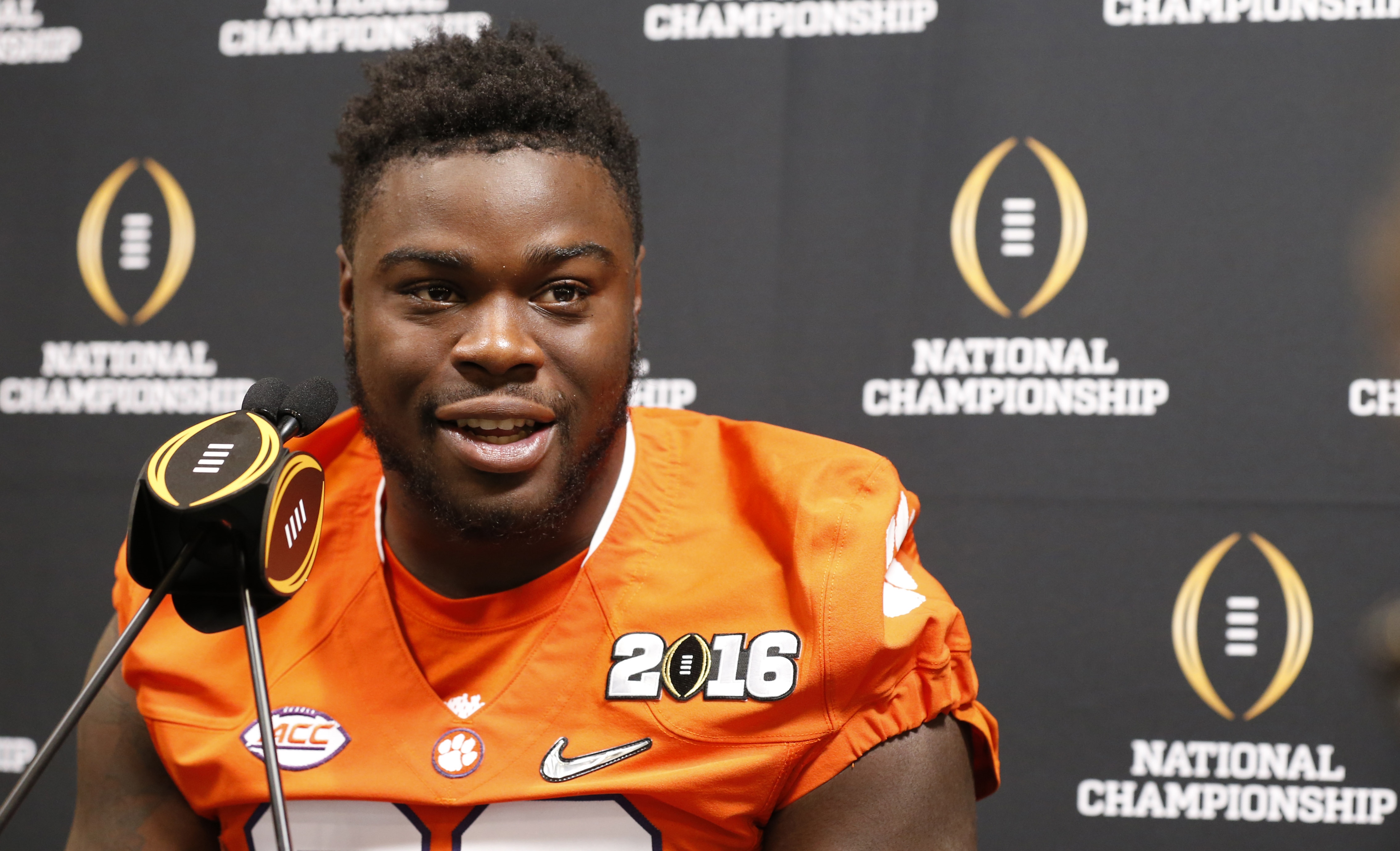 Jan 9, 2016; Phoenix, AZ, USA; Clemson Tigers defensive end Shaq Lawson (90) answers questions during media day at Phoenix Convention Center. Shaq has learned to enjoy these moments. It’s in his character to have a positive outlook. (Photo Credit: Matthew Emmons-USA TODAY Sports)