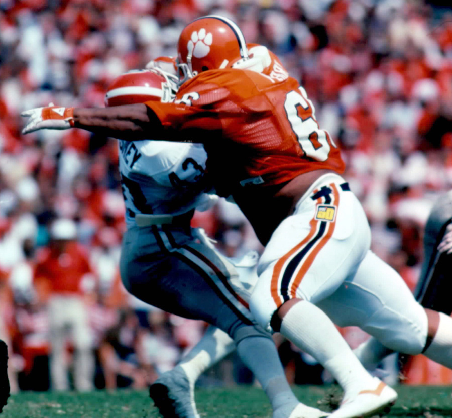 Never Forget Refrigerator Perry Used to Pick Up and Move Opposing Players  While at Clemson