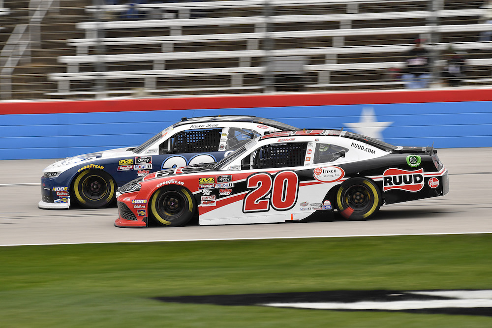 Kyle Busch closes on Lone Star State sweep with Xfinity win | RACER