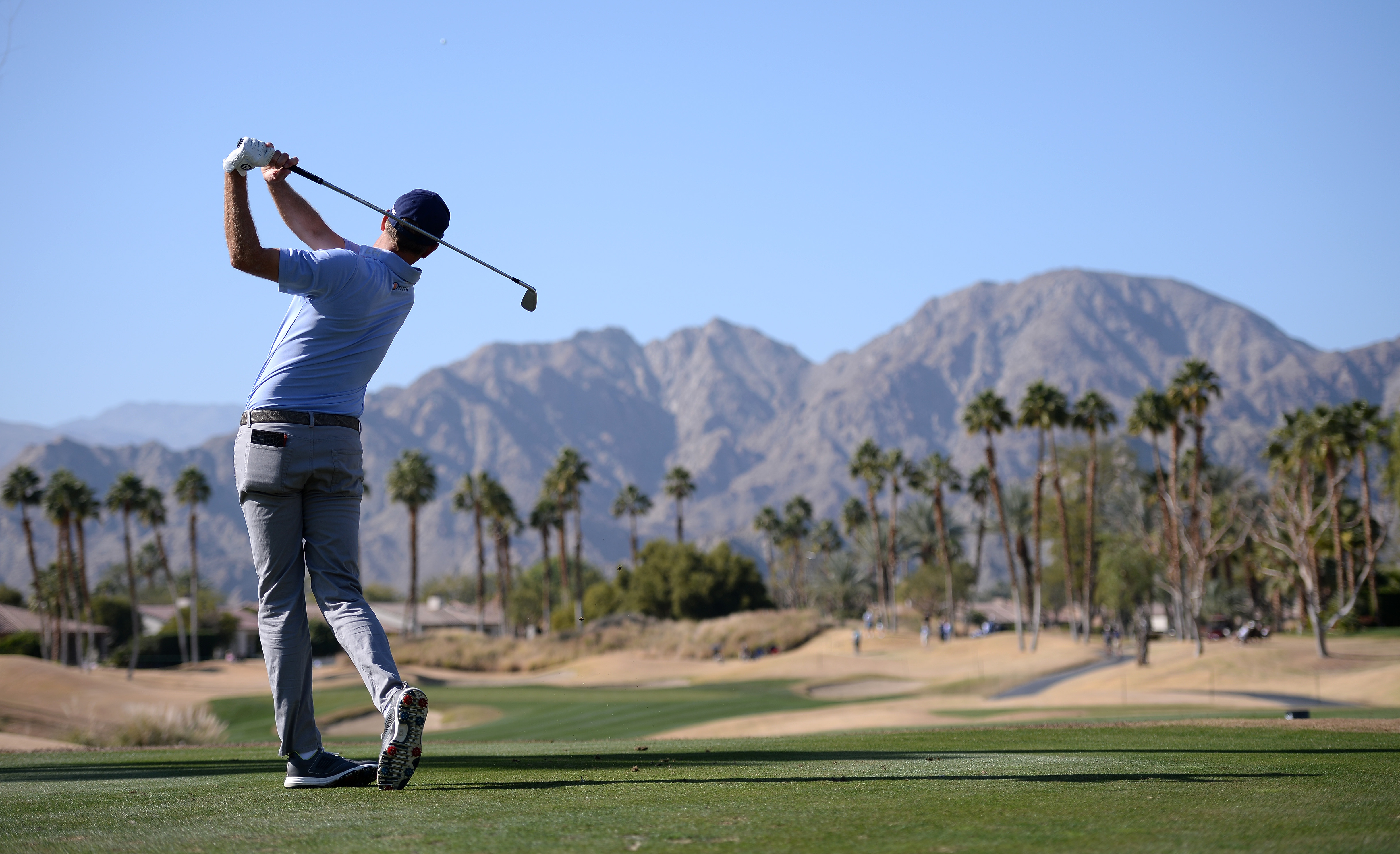 In return to American Express, focused Rickie Fowler finds leaderboard