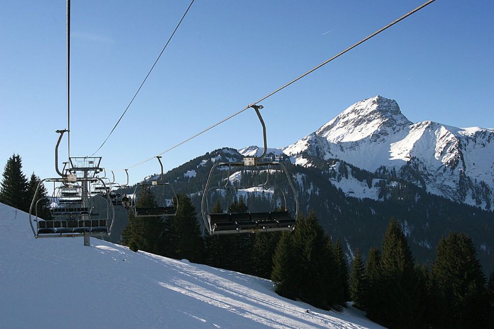Chatel, France, Ski accident