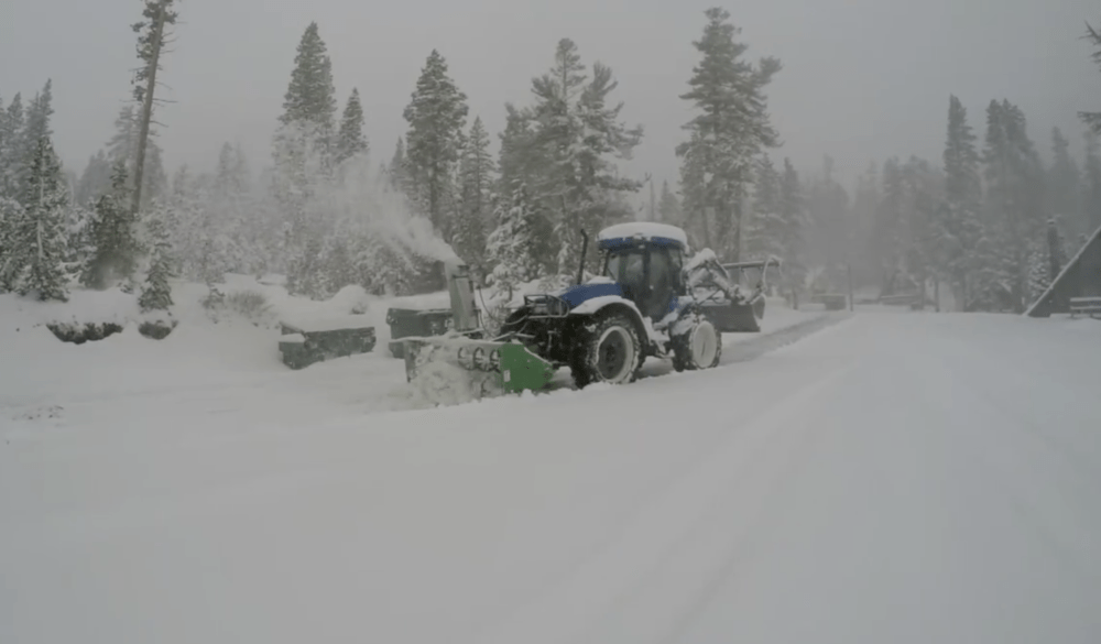 Breaking News: Mammoth Mountain Will Open Thursday!