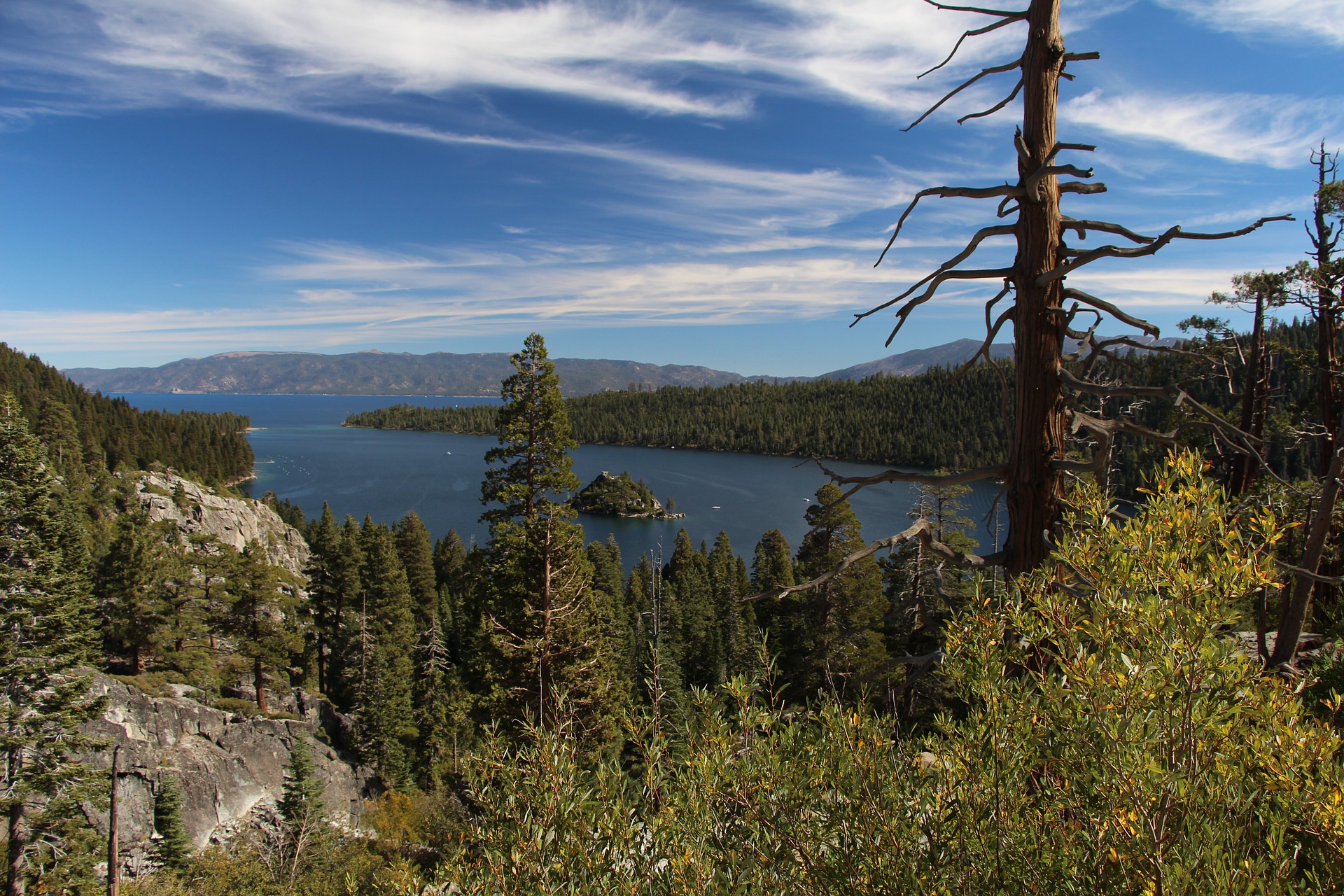 lake-tahoe-177927_1920
