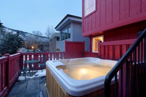 Aspen's Little Red Ski Haus 