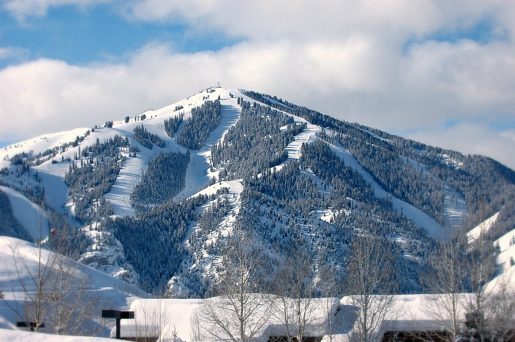 Sun Valley Resort Opens Tomorrow With Top To Bottom Skiing