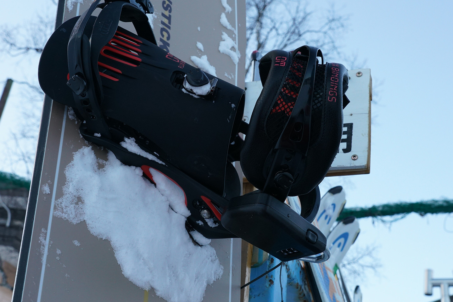 snowboard footrest