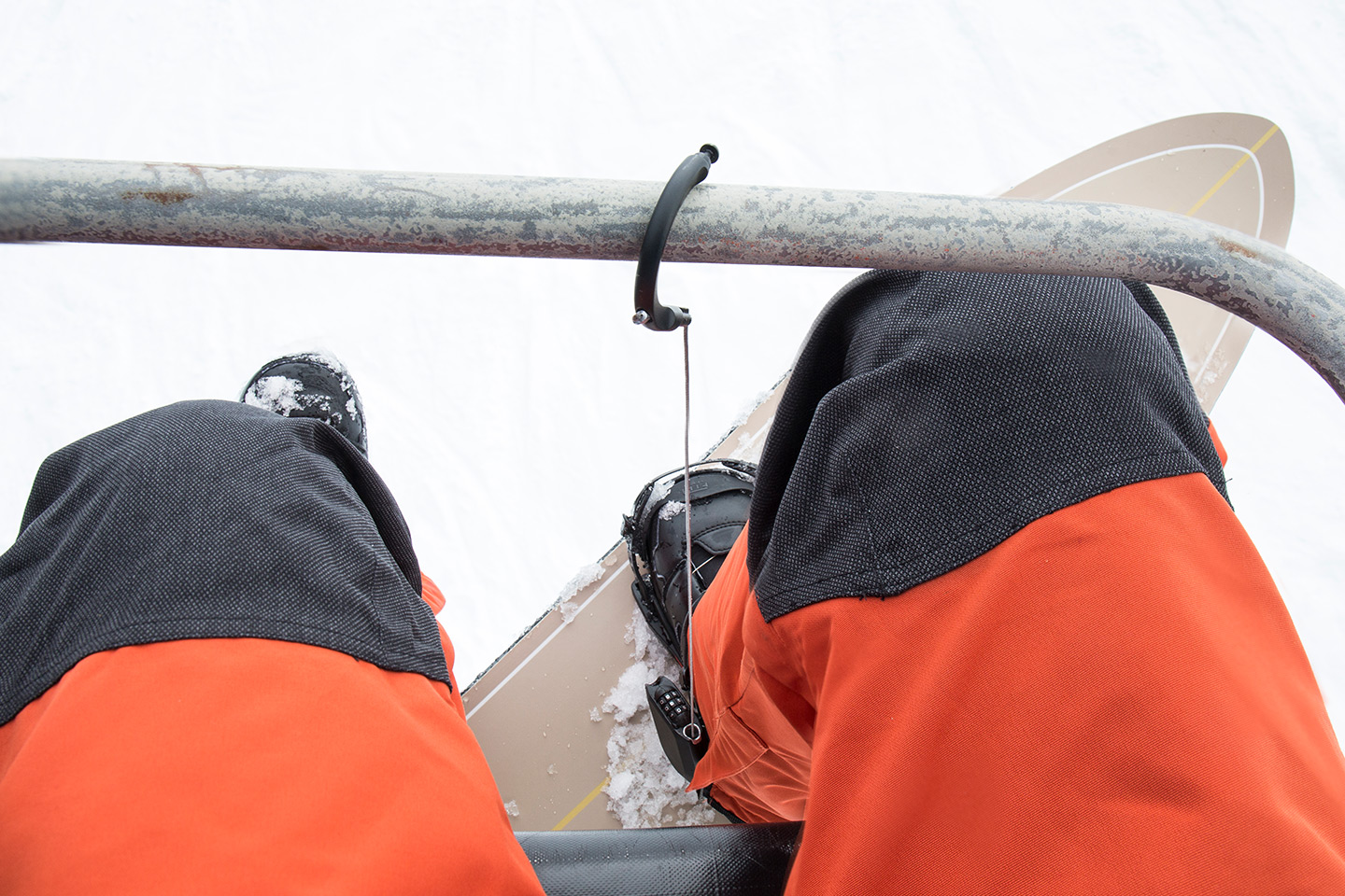 snowboard footrest