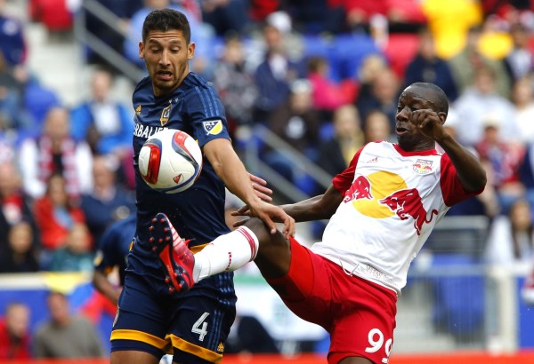 Gonzalez-Wright-Phillips-NYRB-Galaxy-Noah-K-Murray-USATSI