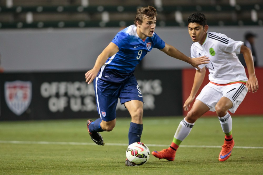 Jordan Morris, Jorge Espericuete