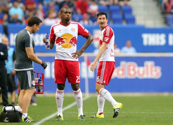 Sacha Kljestan Red Bulls MLS Vancouver 06202015