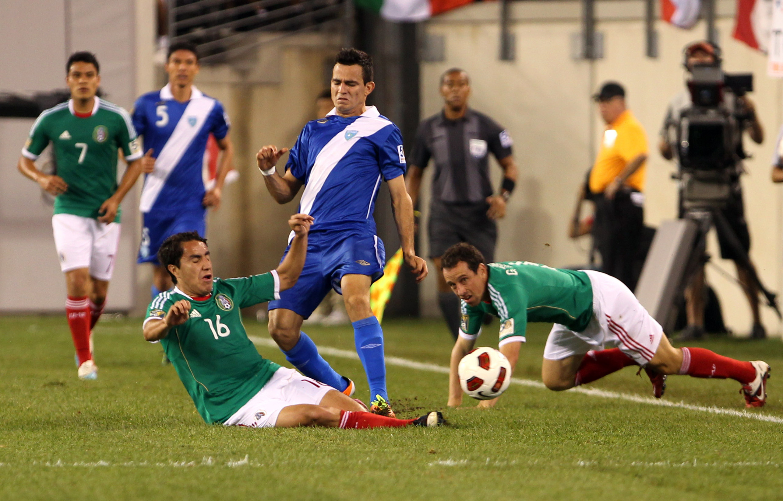 gold-cup-rewind-mexico-held-to-scoreless-draw-by-guatemala-trinidad