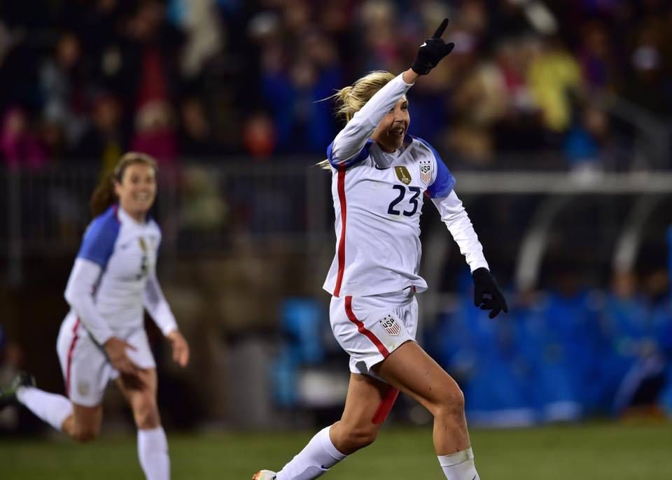 USWNT Allie Long