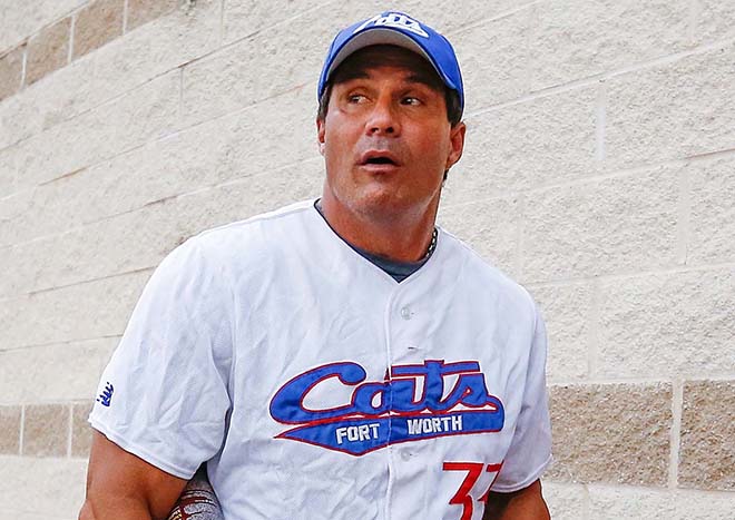 Jose Canseco To Sell Gun That Shot Off Finger & The Finger