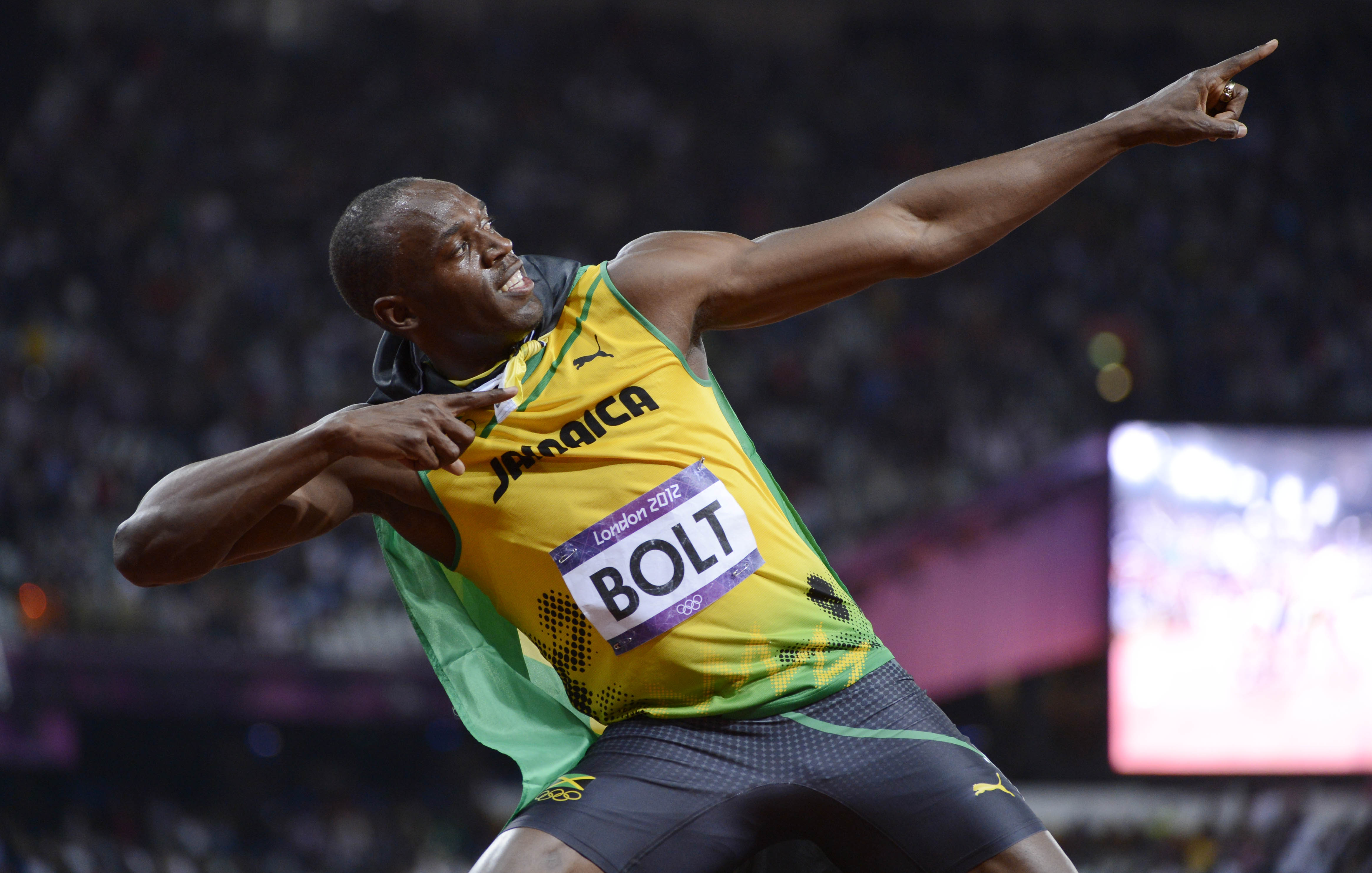 Bolt anchors Jamaica to relay record for 3rd gold