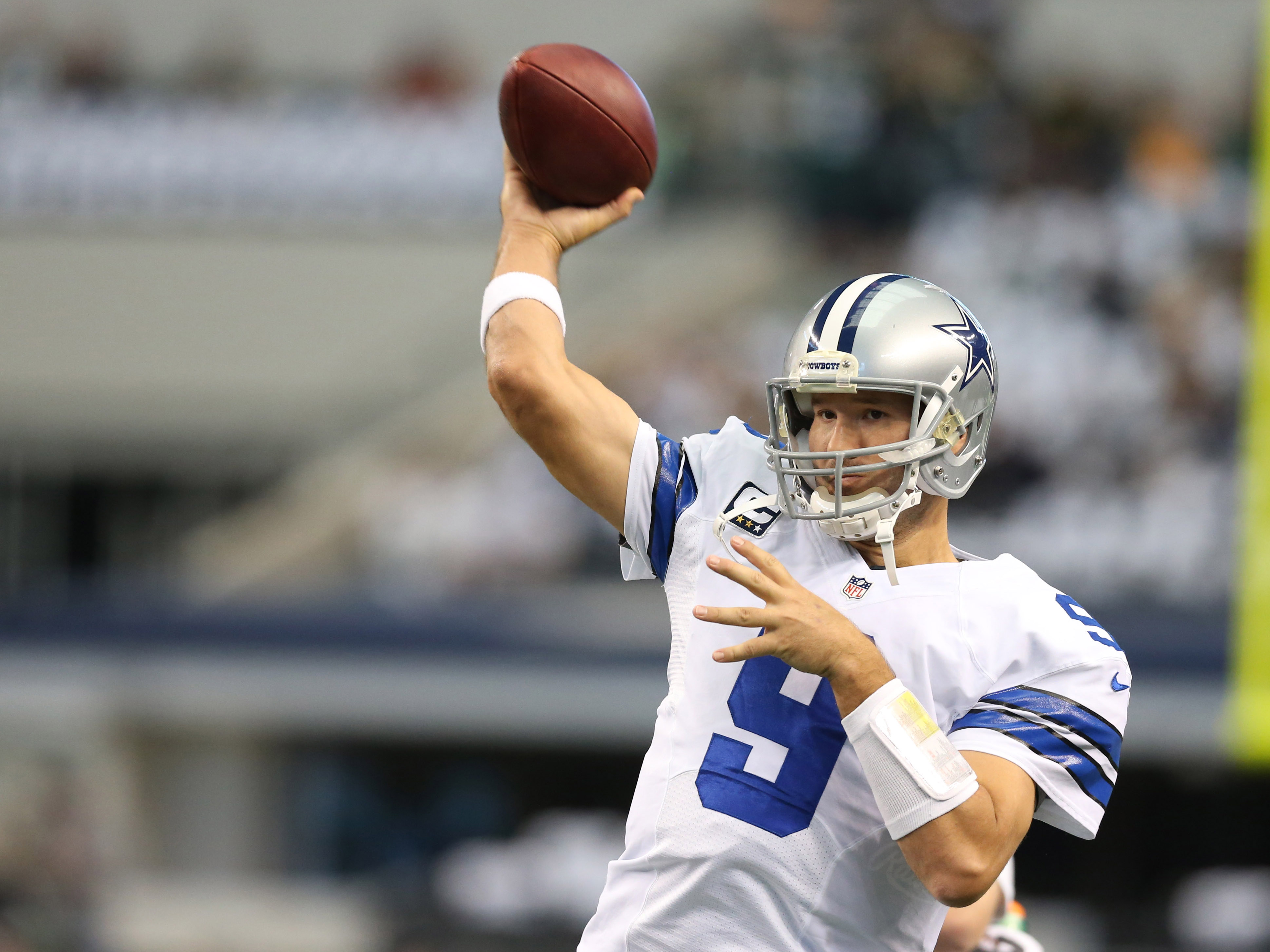 Cowboys' Tony Romo and Jason Witten Rack Up Stats, but Title