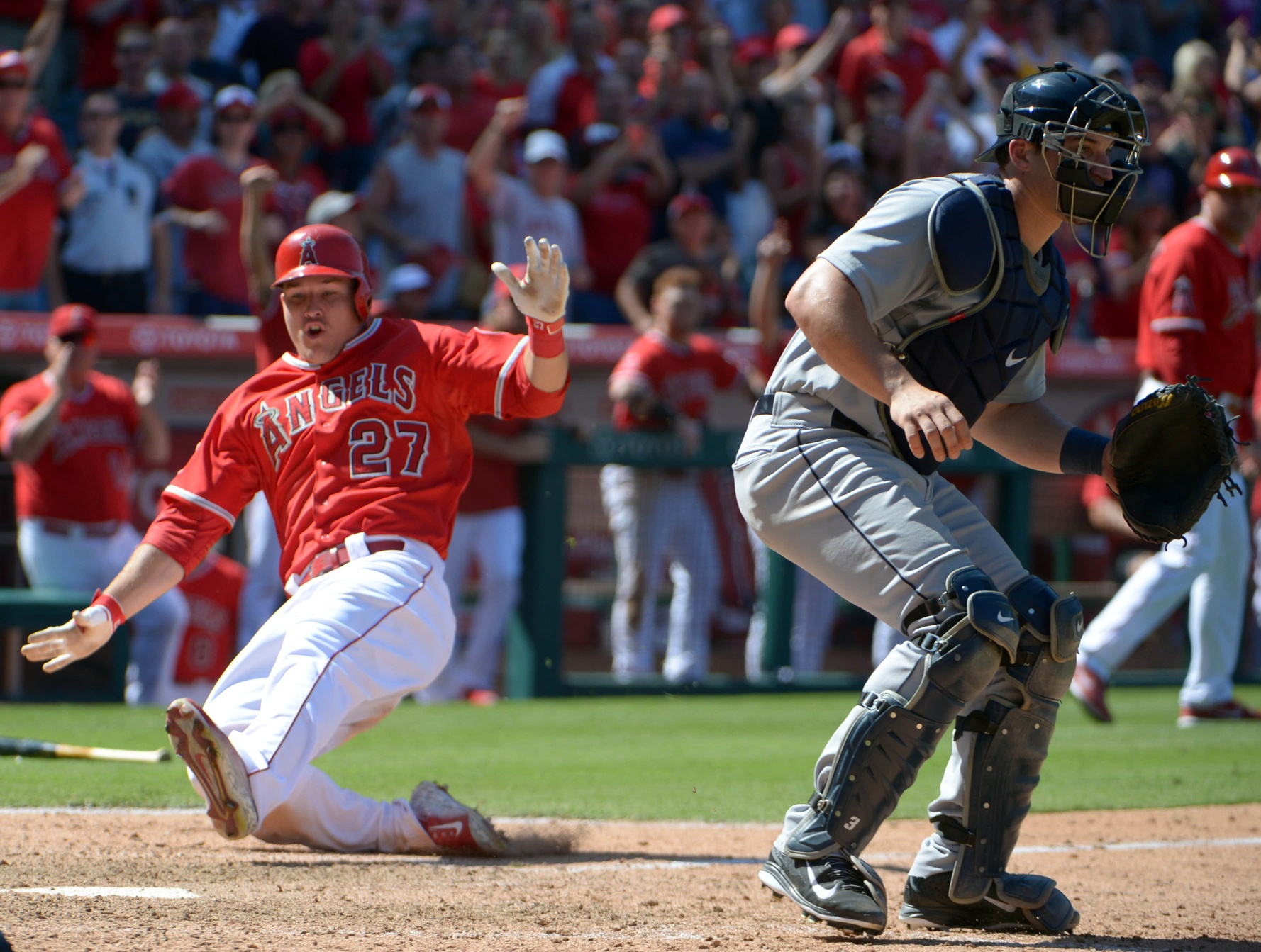 Happy birthday to Mike Trout, the best young player in Major League ...