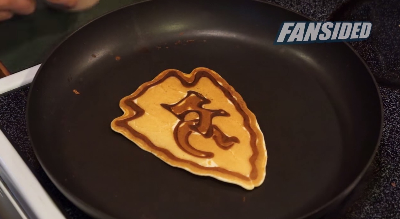 How to make every NFL logo into a pancake For The Win