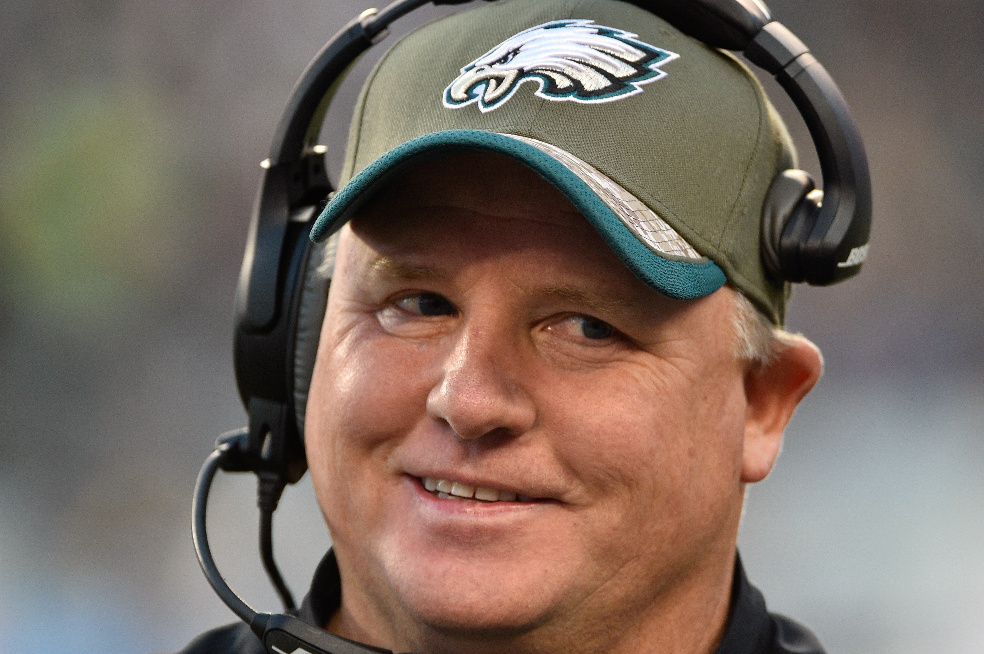 Chip ready to flip? Kelly too smart to sit on Sam Bradford