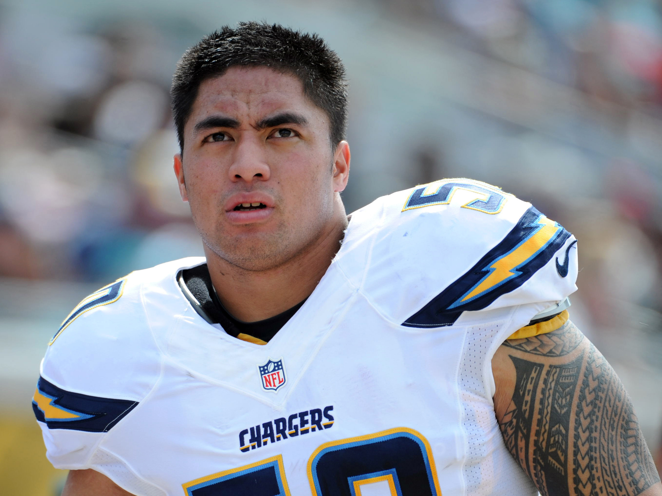 Manti Te'o Snapped When Asked About His Imaginary Girlfriend